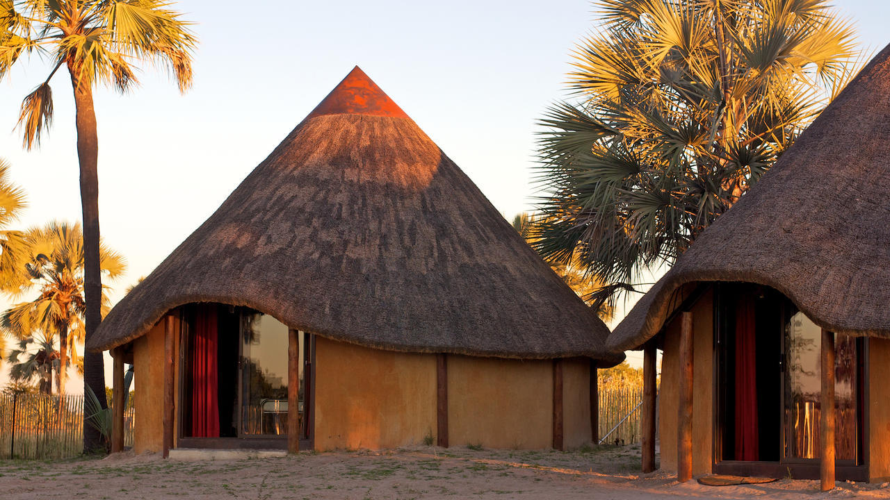 Ongula Village Homestead Lodge Omupumba Екстериор снимка